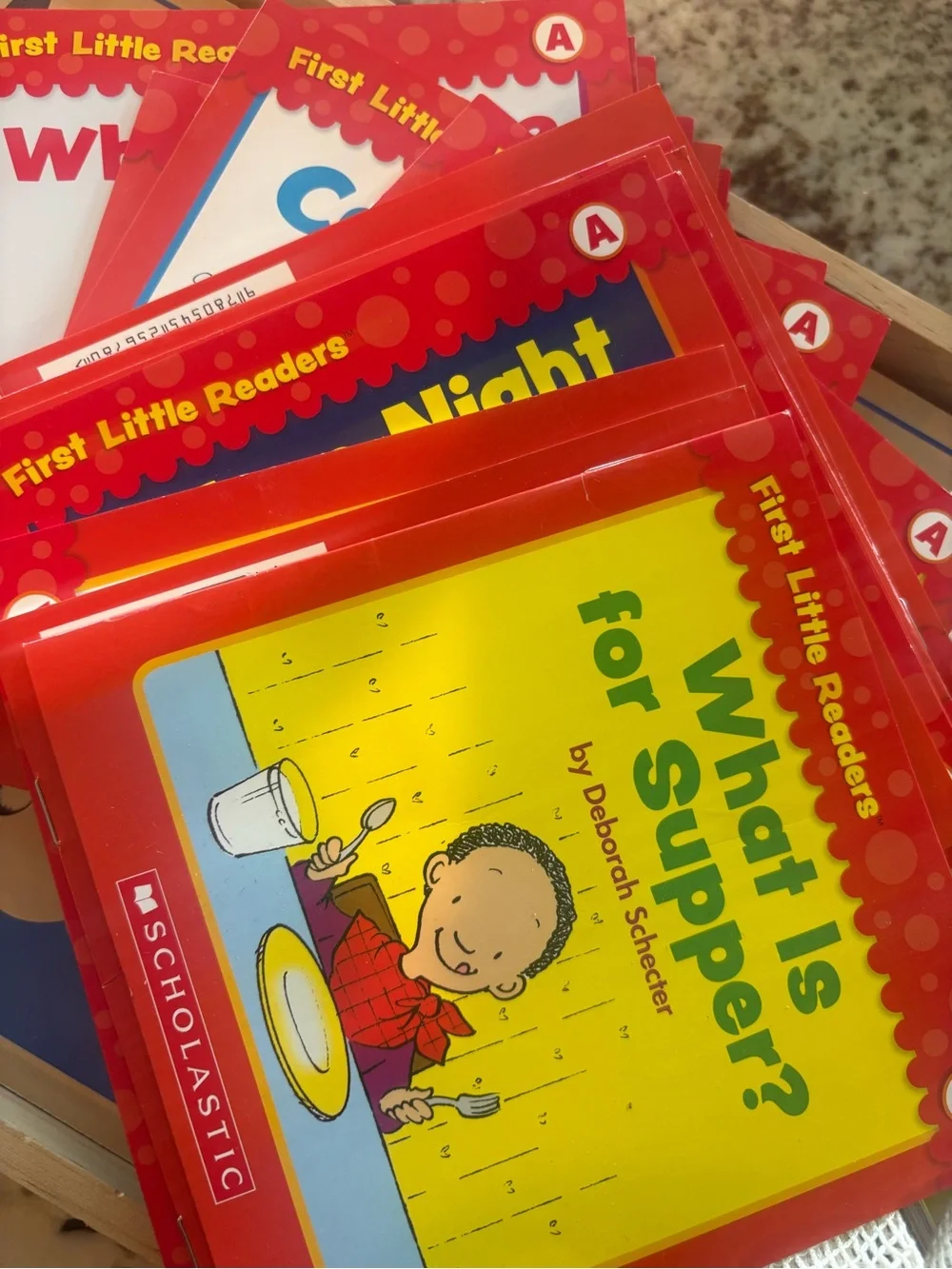 Reading materials, sight words, spelling, home learning scavenger hunt cards